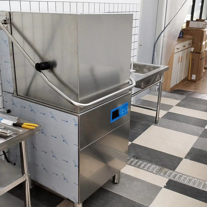Commercial Dishwasher Custom V - Commercial Kitchen Company review and price
